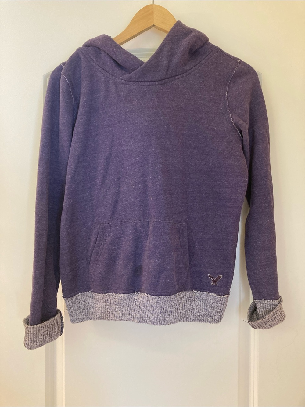 American Eagle Outfitters Girls' Heather Purple Hooded Sweatshirt